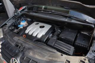 VOLKSWAGEN Touran usata 83