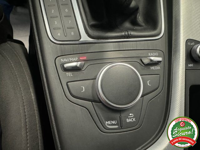 AUDI A4 usata, con Volante in pelle