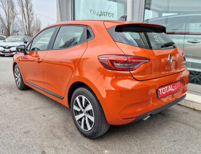 RENAULT Clio usata, con Autoradio