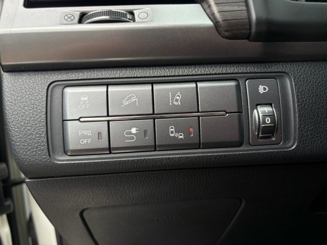 SSANGYONG REXTON usata, con Servosterzo