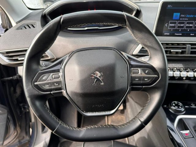 PEUGEOT 5008 usata, con Controllo trazione