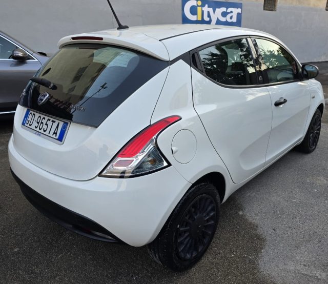 LANCIA Ypsilon usata, con Boardcomputer