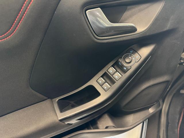 FORD Puma usata, con Cerchi in lega