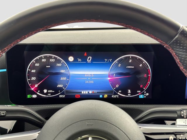 MERCEDES-BENZ A 180 usata 14