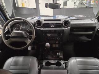 LAND ROVER Defender usata, con Trazione integrale