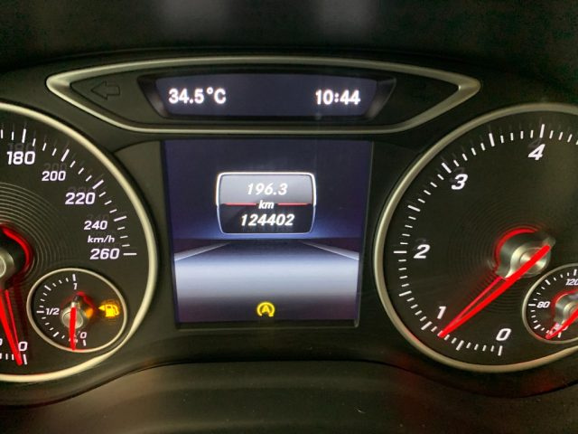 MERCEDES-BENZ B 180 usata, con Controllo trazione