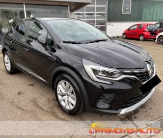 RENAULT Captur usata, con Autoradio