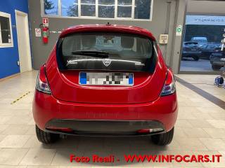 LANCIA Ypsilon usata, con ESP