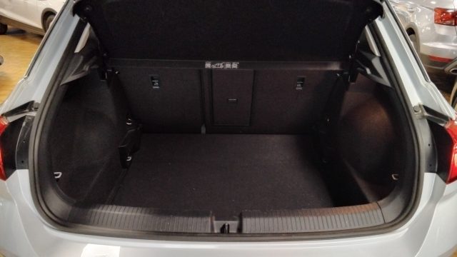 VOLKSWAGEN T-Roc usata, con Climatizzatore
