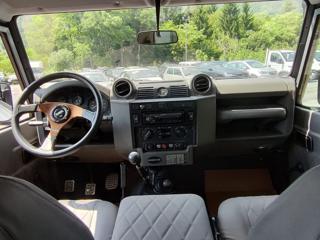 LAND ROVER Defender usata, con Veicolo elaborato