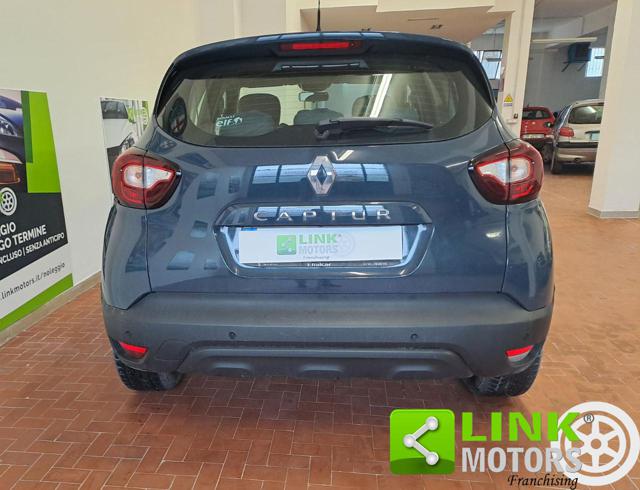 RENAULT Captur usata, con Alzacristalli elettrici
