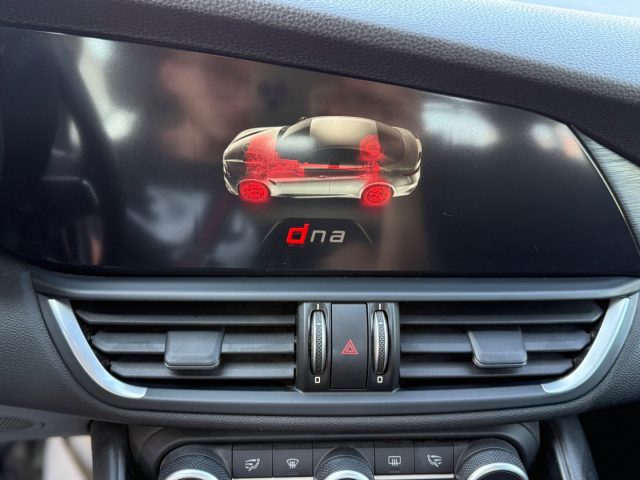 ALFA ROMEO Giulia usata, con Airbag testa