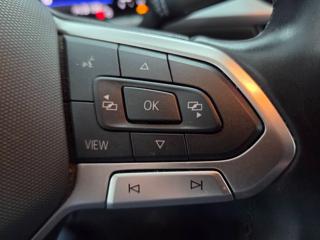 VOLKSWAGEN T-Roc usata, con Autoradio