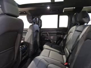 LAND ROVER Defender usata, con Boardcomputer