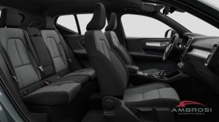 VOLVO XC40 usata 12