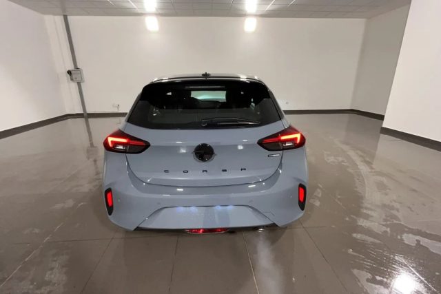 OPEL Corsa usata, con Cruise Control