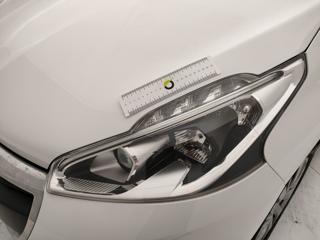 PEUGEOT 208 usata 36
