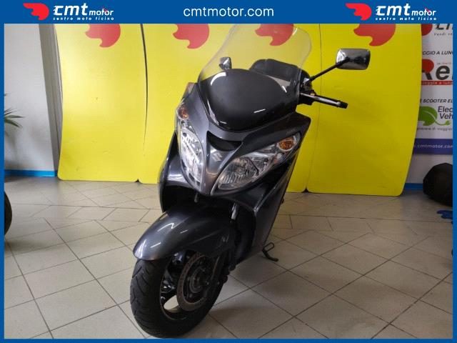 SUZUKI Burgman AN 400 usata 1