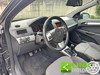 OPEL Astra usata, con Cruise Control