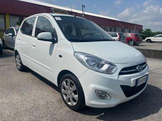 HYUNDAI i10 usata, con Airbag