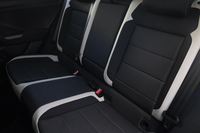 VOLKSWAGEN T-Roc usata, con Vetri oscurati