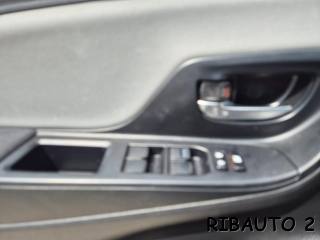 TOYOTA Yaris usata, con Specchietti laterali elettrici
