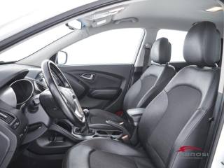 HYUNDAI iX35 usata 8