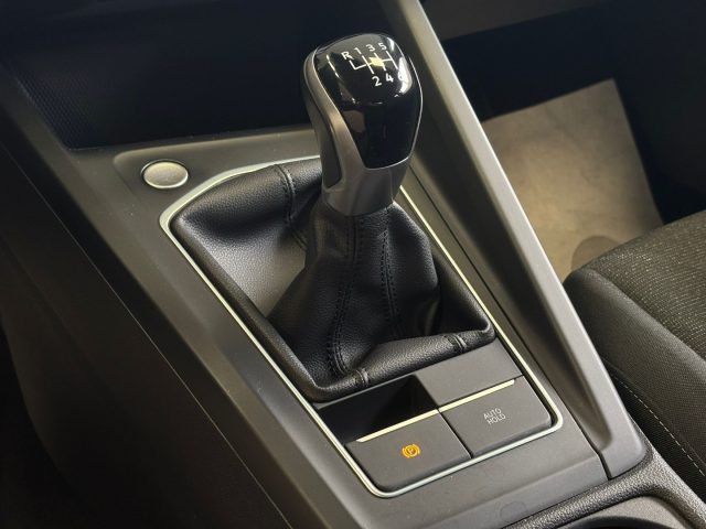 VOLKSWAGEN Golf usata, con ESP