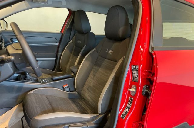 JEEP Avenger usata, con Airbag