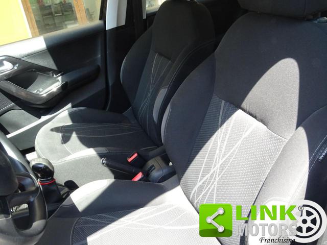 PEUGEOT 208 usata, con Climatizzatore