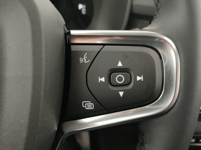 VOLVO XC40 usata, con Controllo elettronico della corsia