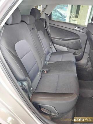 HYUNDAI Tucson usata 28