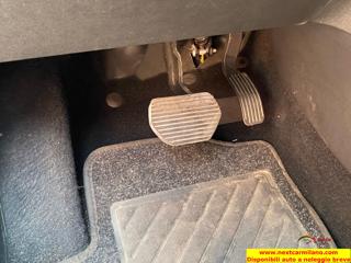 PEUGEOT 2008 usata, con Airbag testa