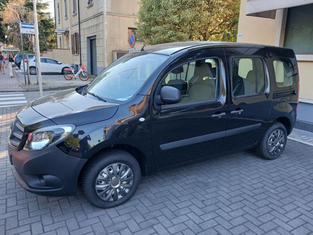 MERCEDES-BENZ Citan usata, con ABS