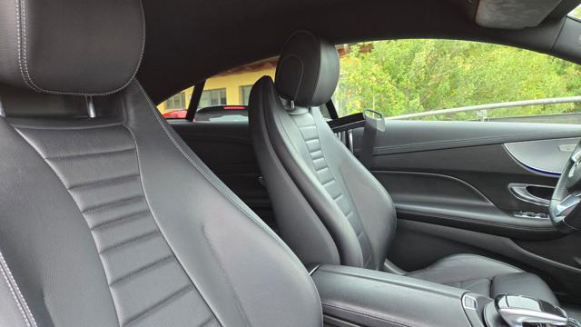 MERCEDES-BENZ E 220 usata, con Interni in pelle