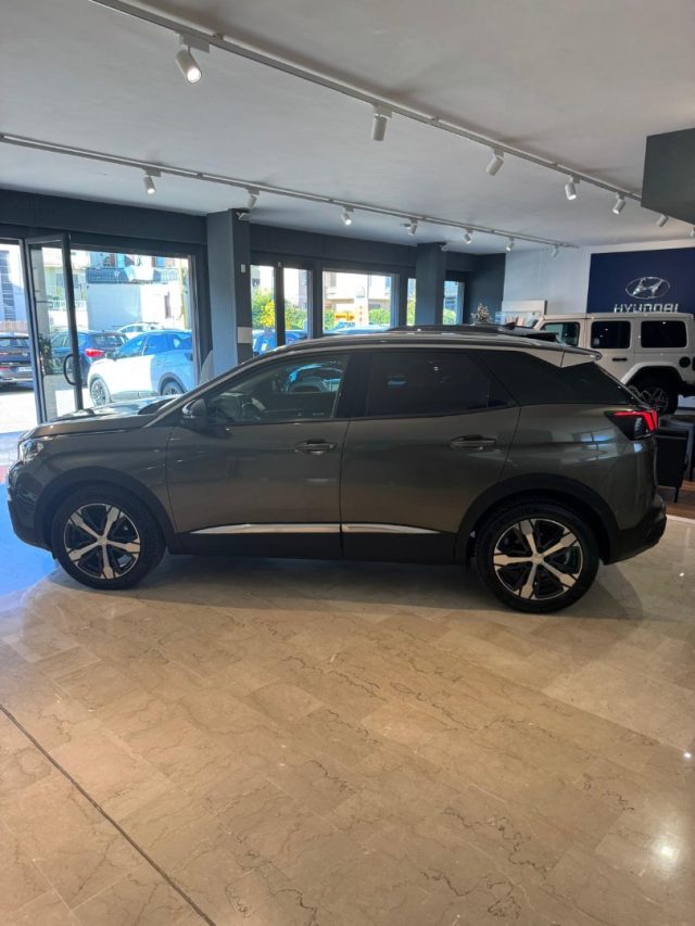 PEUGEOT 3008 usata, con Alzacristalli elettrici