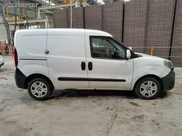 FIAT Doblo usata, con Alzacristalli elettrici