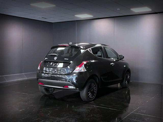 LANCIA Ypsilon usata, con Airbag Passeggero