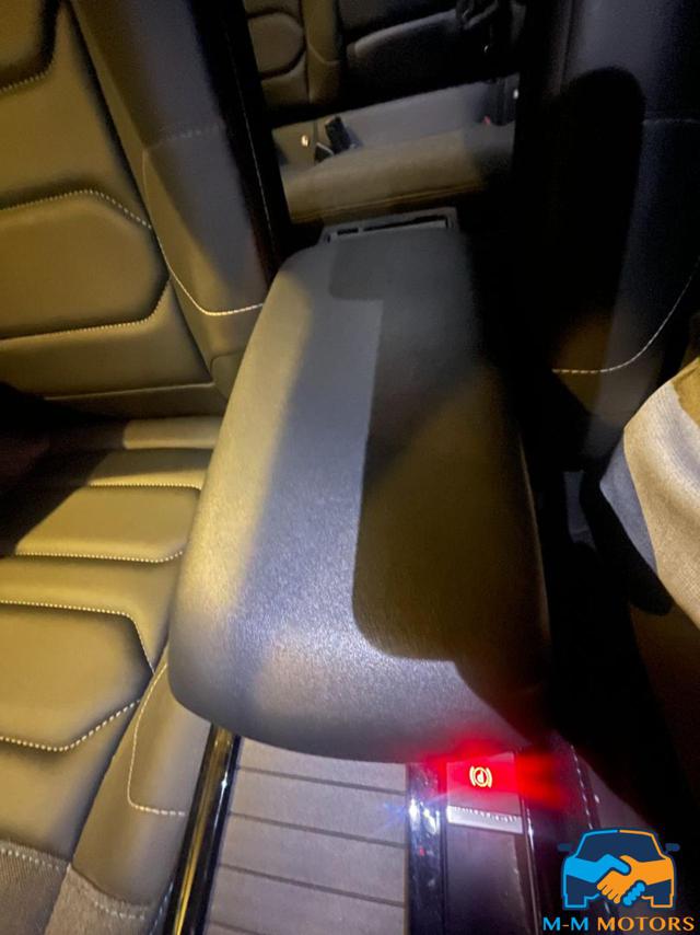 CITROEN E-C4 usata, con Vetri oscurati