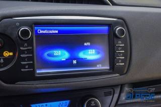 TOYOTA Yaris usata, con MP3