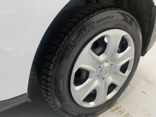 FORD Transit Courier usata, con Volante in pelle