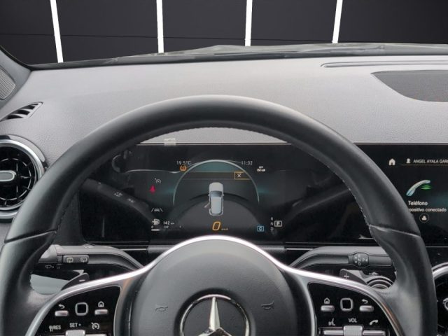 MERCEDES-BENZ GLA 200 usata, con Sistema di navigazione