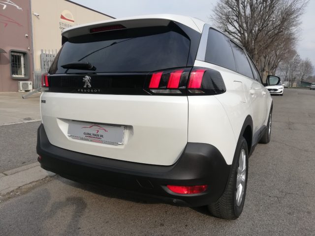 PEUGEOT 5008 usata, con Alzacristalli elettrici