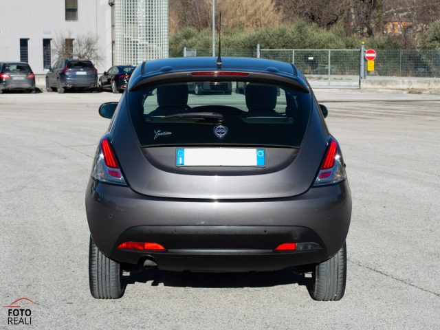 LANCIA Ypsilon usata, con Chiusura centralizzata