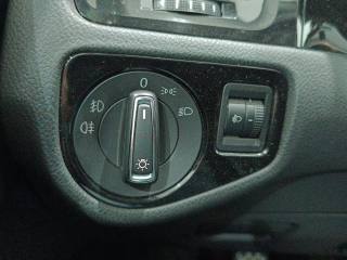 VOLKSWAGEN Golf usata, con Bracciolo