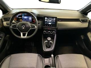 RENAULT Clio usata 8