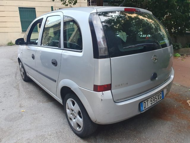 OPEL Meriva usata, con Chiusura centralizzata