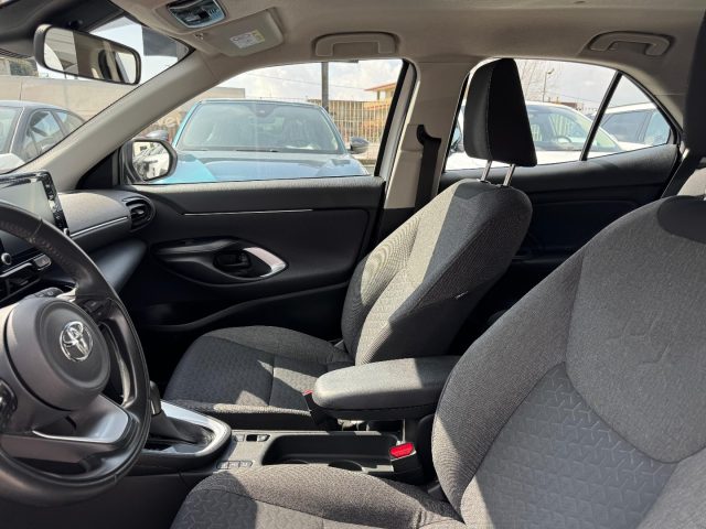 TOYOTA Yaris Cross usata, con ESP