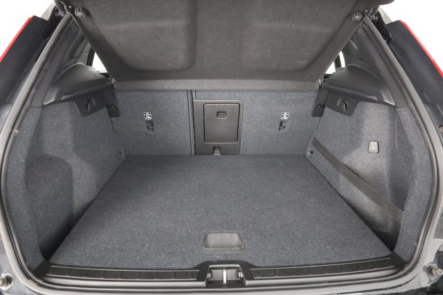 VOLVO XC40 usata 5