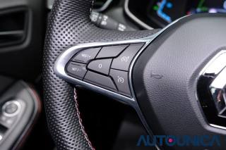 RENAULT Clio usata, con USB